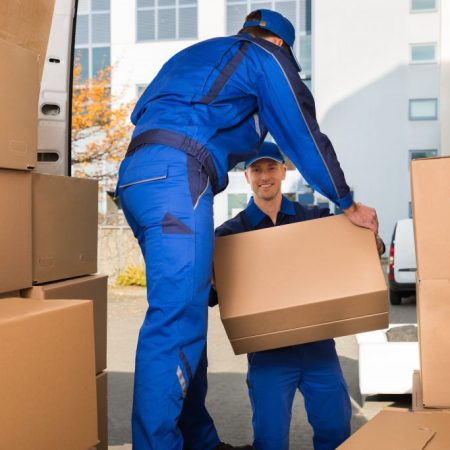 How Global Moving Companies Handle Fragile and Valuable Items