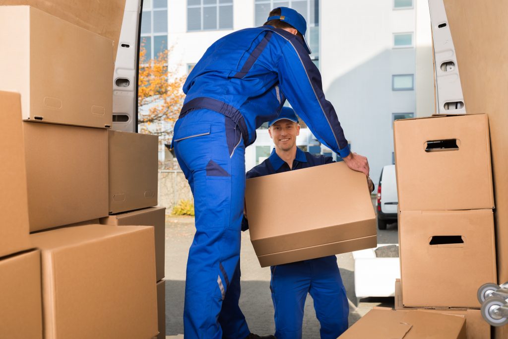 How Global Moving Companies Handle Fragile and Valuable Items